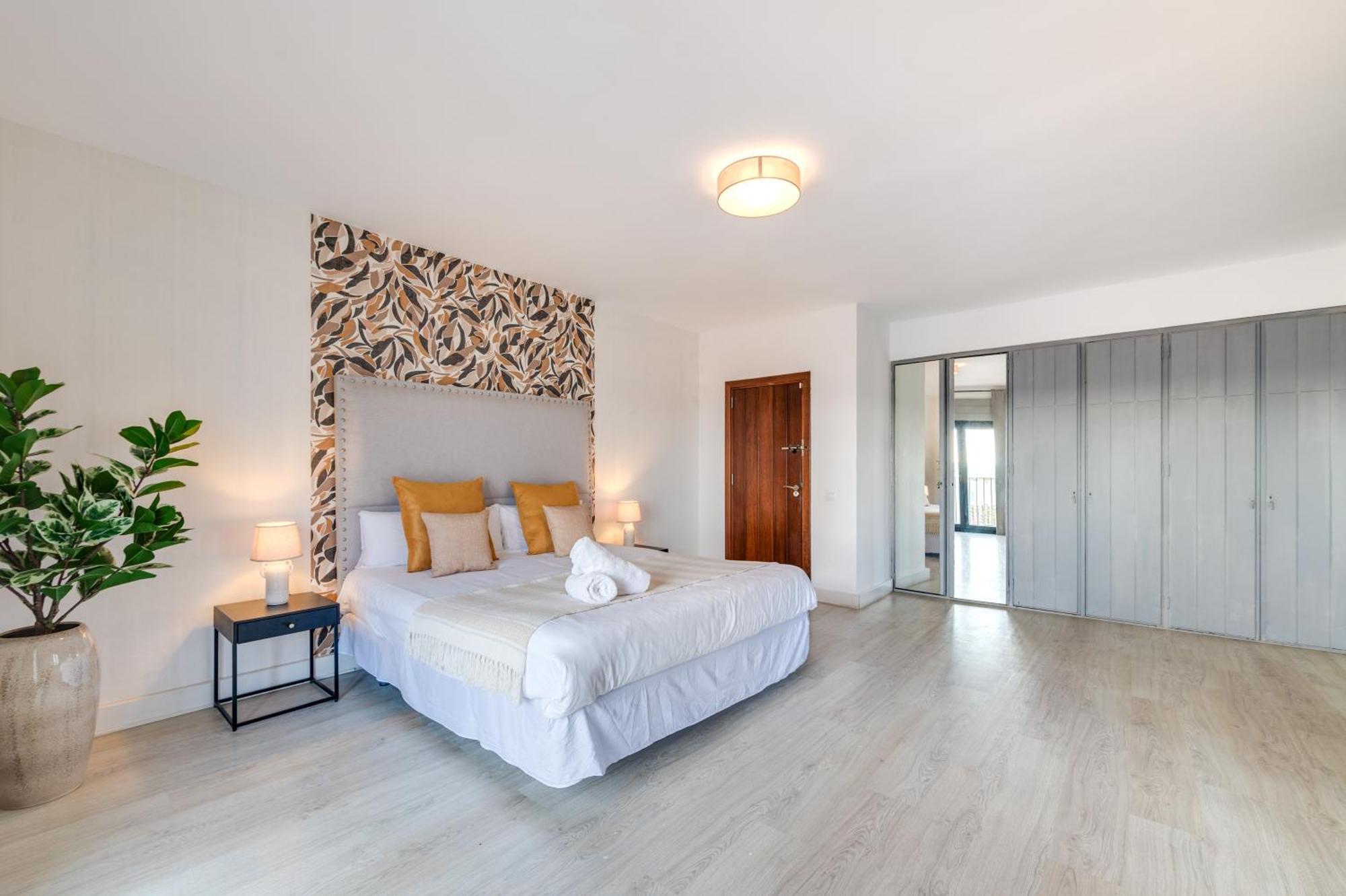 Vacation Marbella I Stylish 5Bdr Penthouse, Sea And Marina View Apartment ภายนอก รูปภาพ